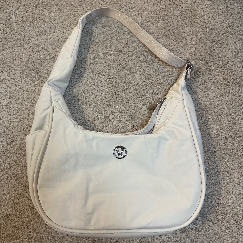 Lululemon purse